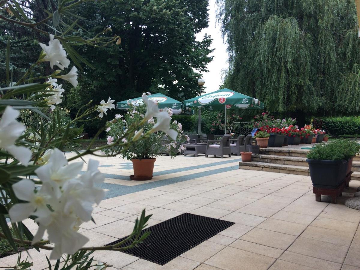 Hello Balcsi Apartmanhaz Тихань Екстер'єр фото