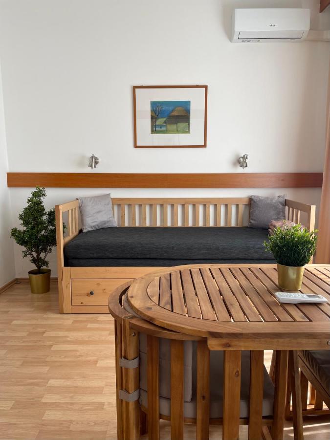 Hello Balcsi Apartmanhaz Тихань Екстер'єр фото