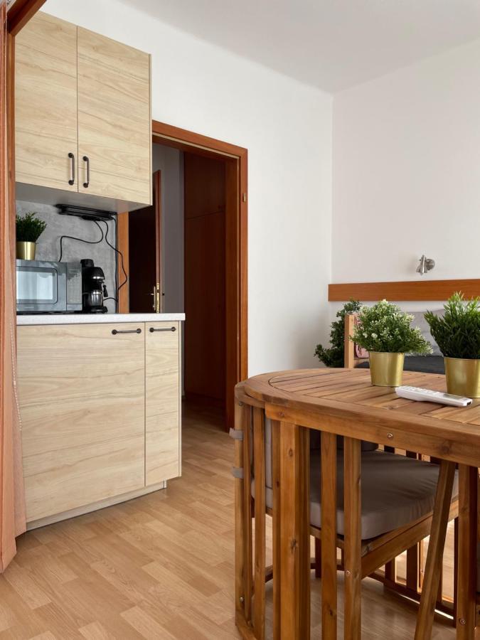 Hello Balcsi Apartmanhaz Тихань Екстер'єр фото