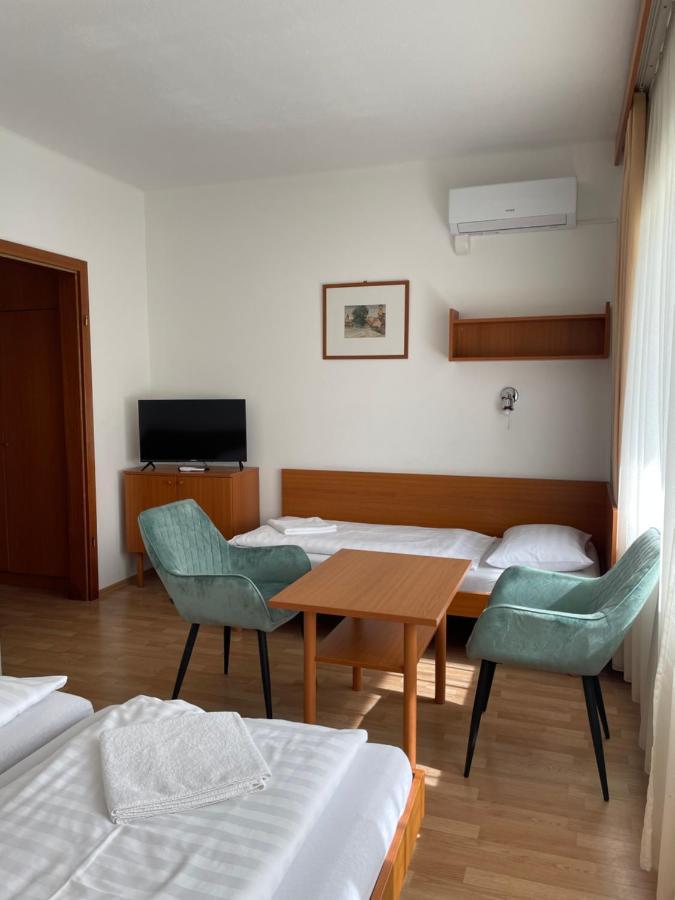 Hello Balcsi Apartmanhaz Тихань Екстер'єр фото