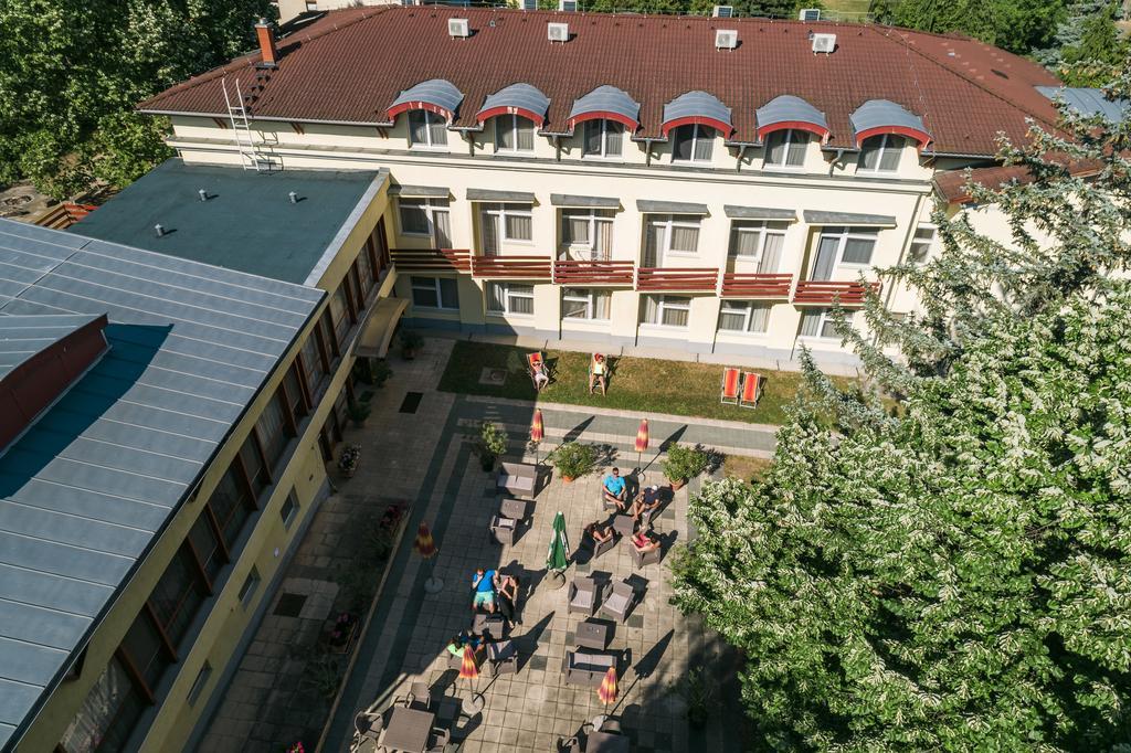 Hello Balcsi Apartmanhaz Тихань Екстер'єр фото