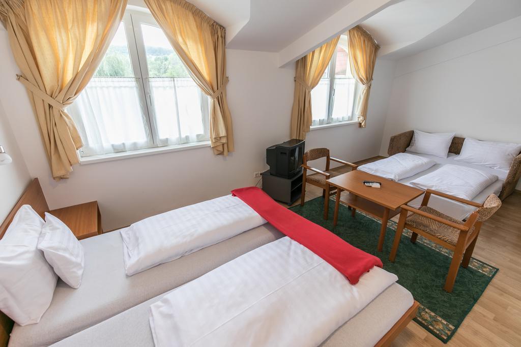 Hello Balcsi Apartmanhaz Тихань Екстер'єр фото
